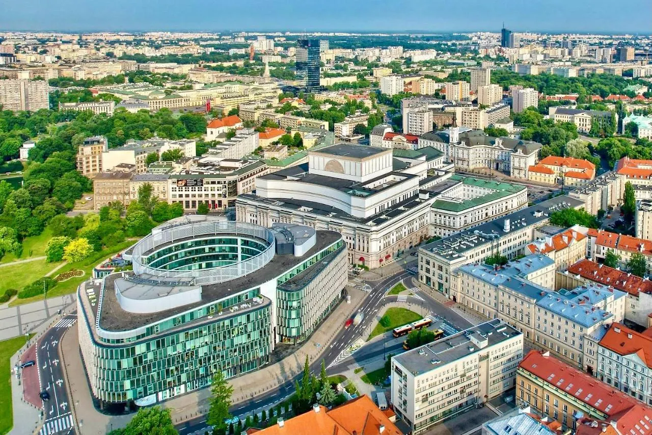 Super Gold Centrum 2X Metro Wifi 600 Mb/S Netflix Hbo Appletv Warsaw Poland